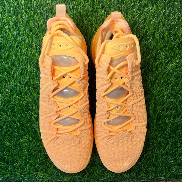 Nike LeBron 18 XVIII Sisterhood Melon Tint Orange - Picture 5 of 12